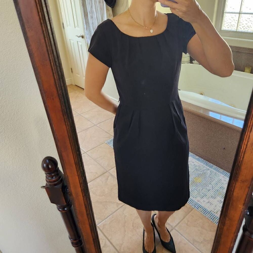Merona size 6 small womens little black dress pleated knee length cap sleeve hig